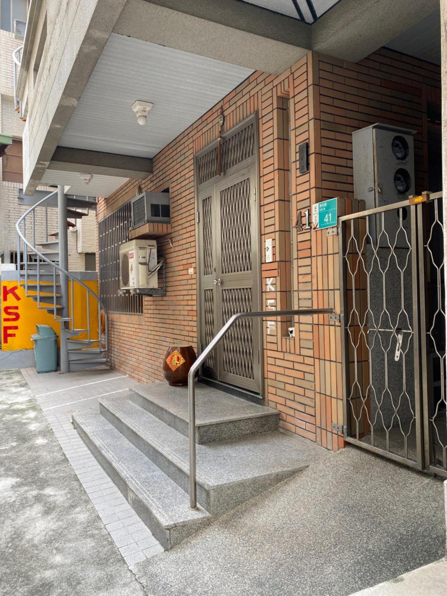 Ksf B&B Tainan Eksteriør bilde
